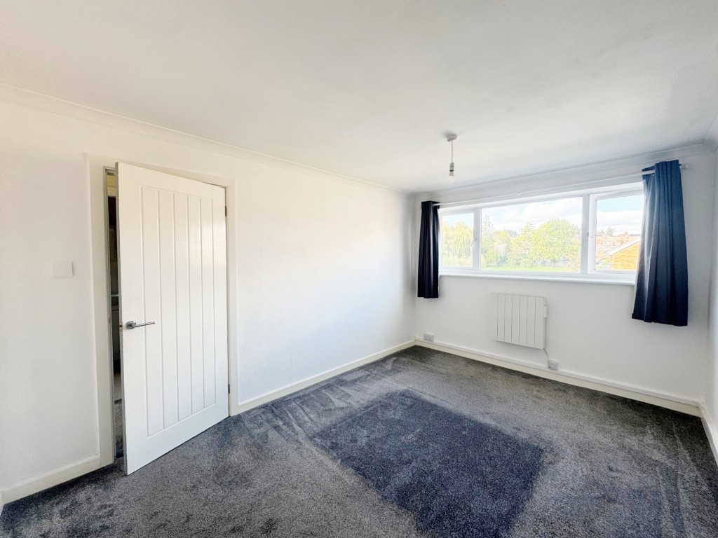 Whateleys Drive, Kenilworth