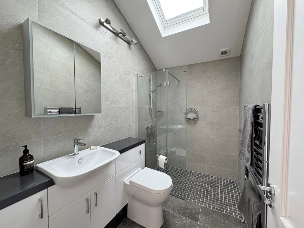 Suncliffe Drive, Kenilworth