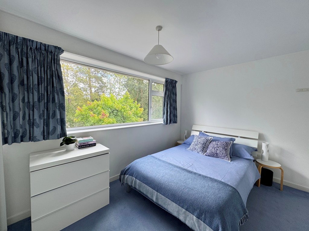 Suncliffe Drive, Kenilworth