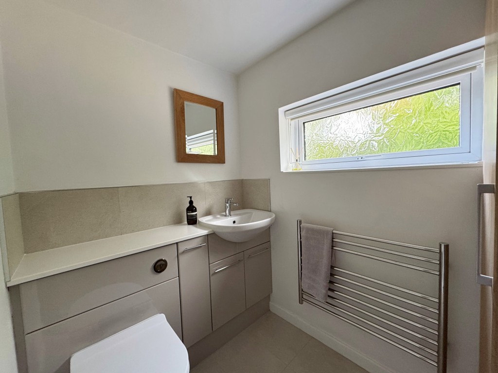 Suncliffe Drive, Kenilworth