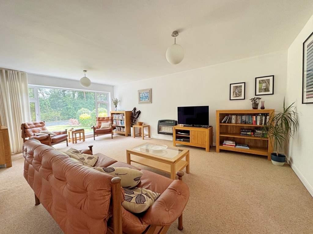 Suncliffe Drive, Kenilworth