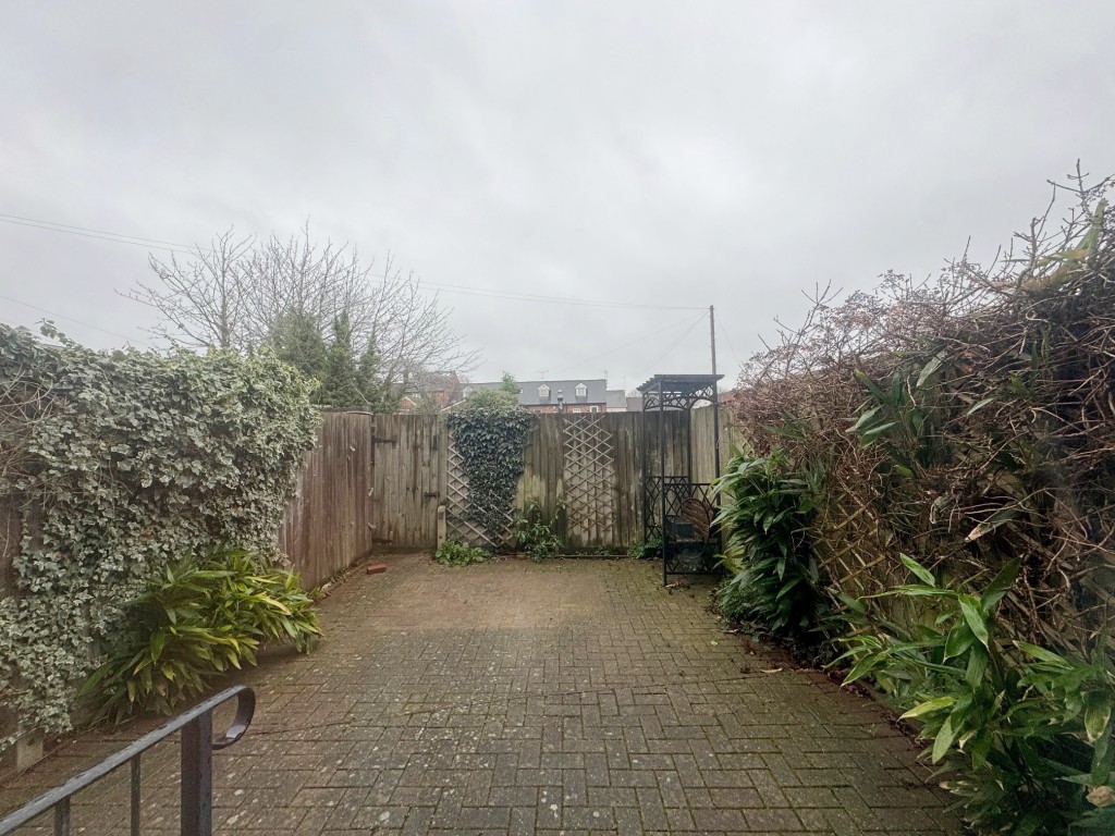 Regency Drive, Kenilworth