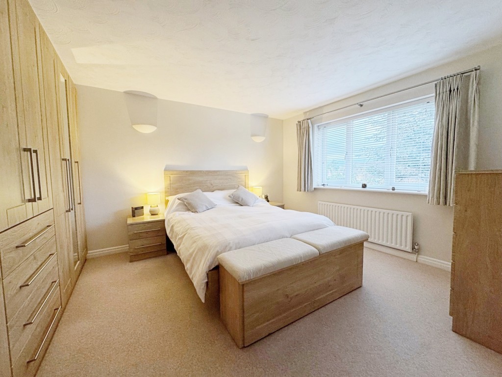 Mountbatten Avenue, Kenilworth