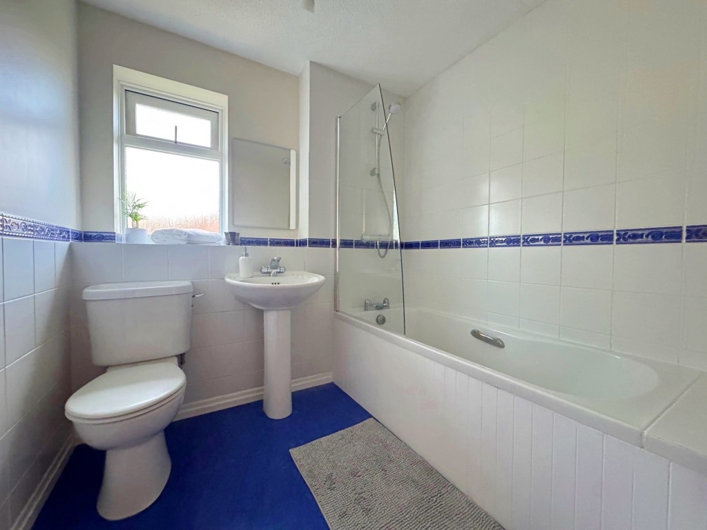 Mountbatten Avenue, Kenilworth