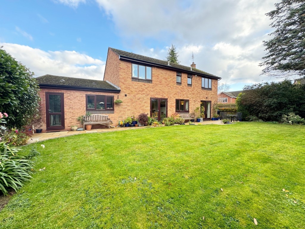 Mountbatten Avenue, Kenilworth