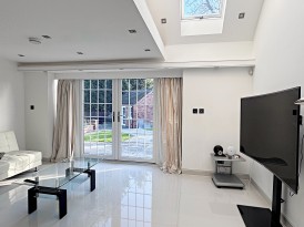 Cryfield Heights, Gibbet Hill