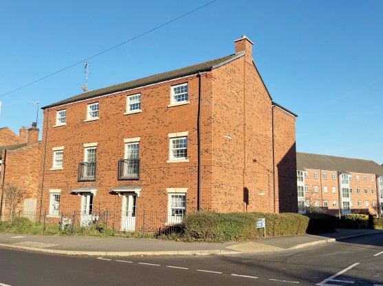 Chandley Wharf, Warwick