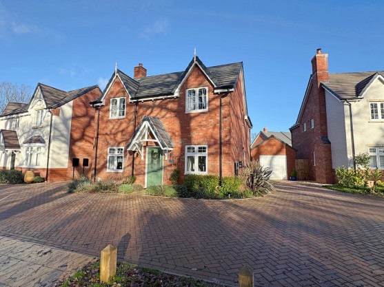 Thomas Bates Road, Kenilworth