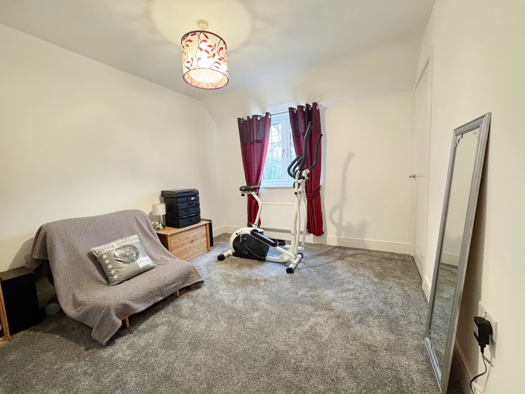 Thomas Bates Road, Kenilworth