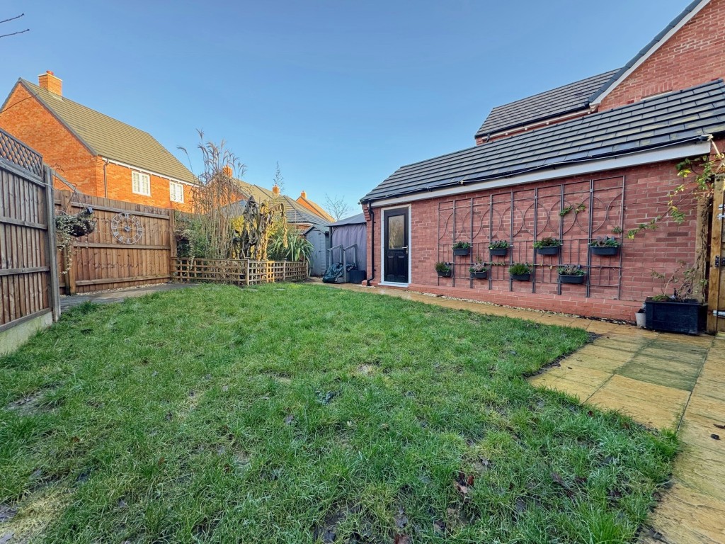 Thomas Bates Road, Kenilworth