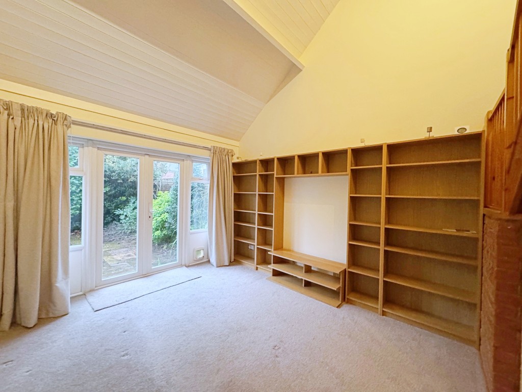 Harger Court, Kenilworth