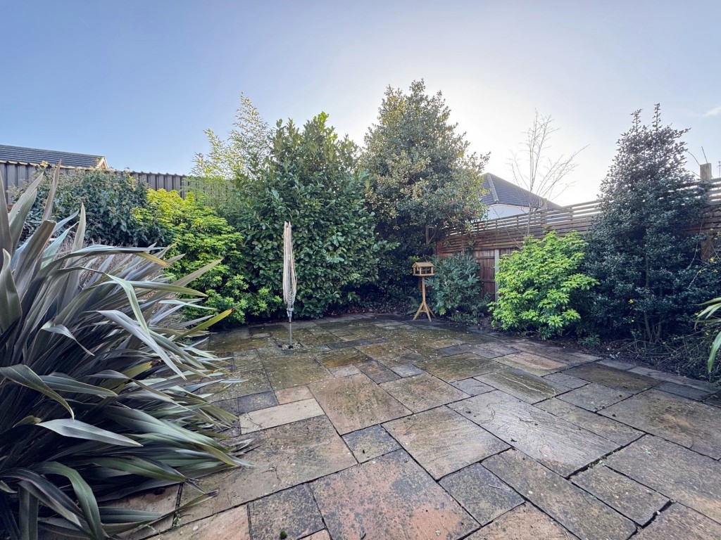 Harger Court, Kenilworth