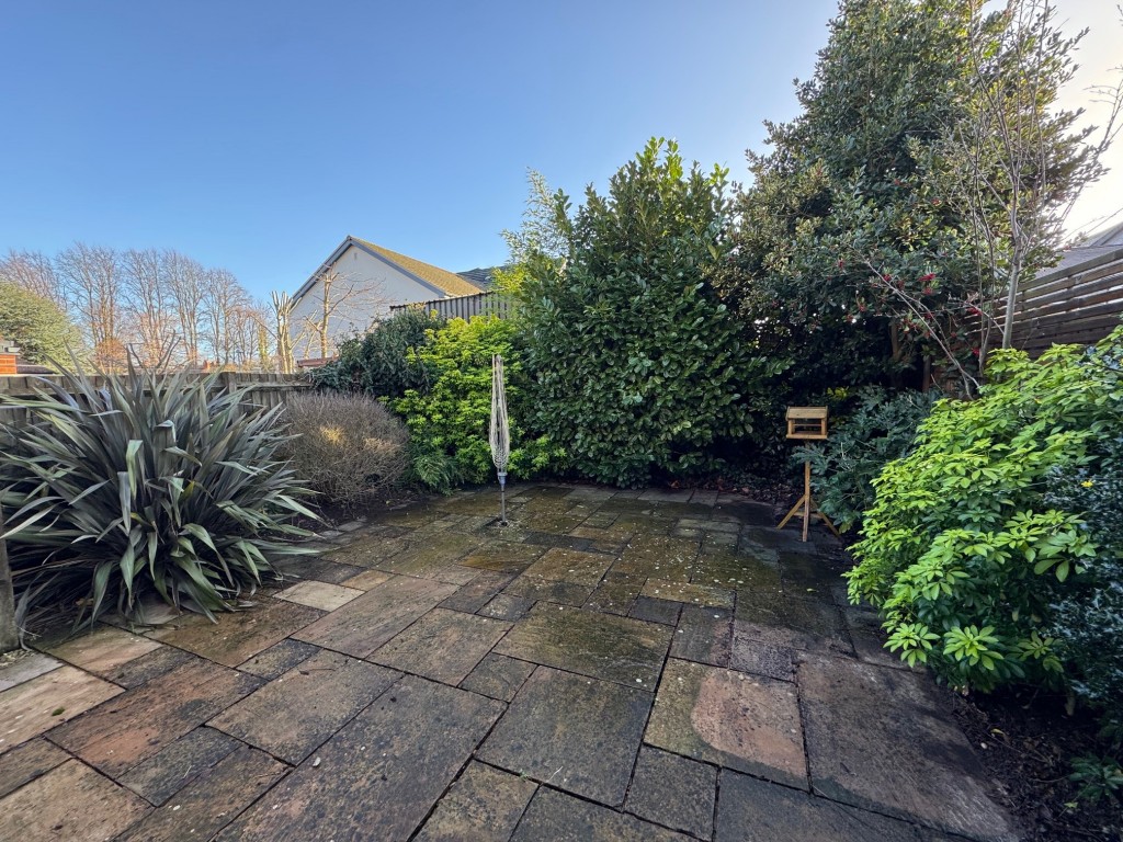 Harger Court, Kenilworth