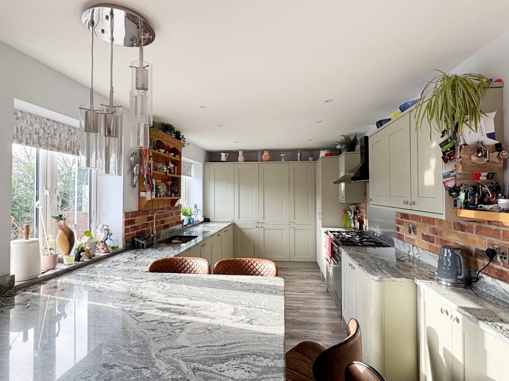 Inchbrook Road, Kenilworth