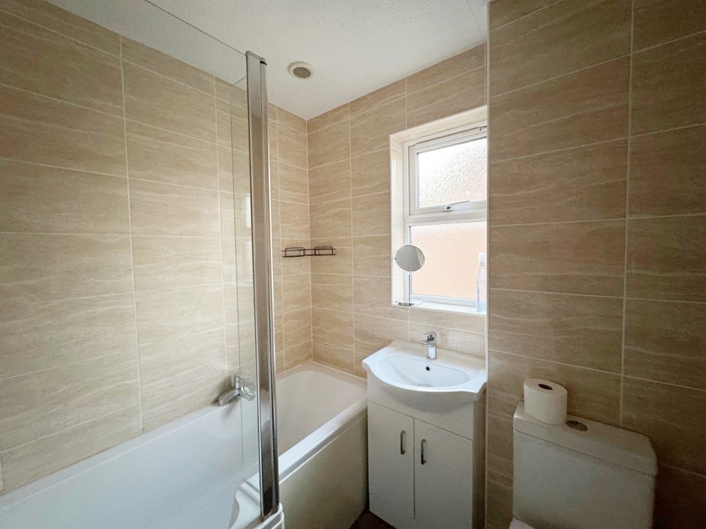 Turton Way, Kenilworth