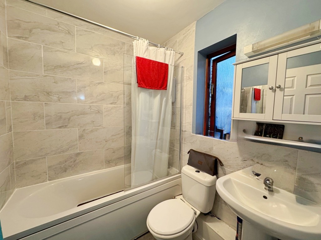 Alexandra Court, Kenilworth