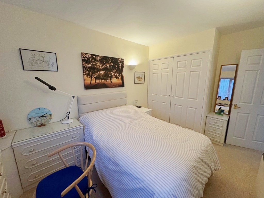 Alexandra Court, Kenilworth