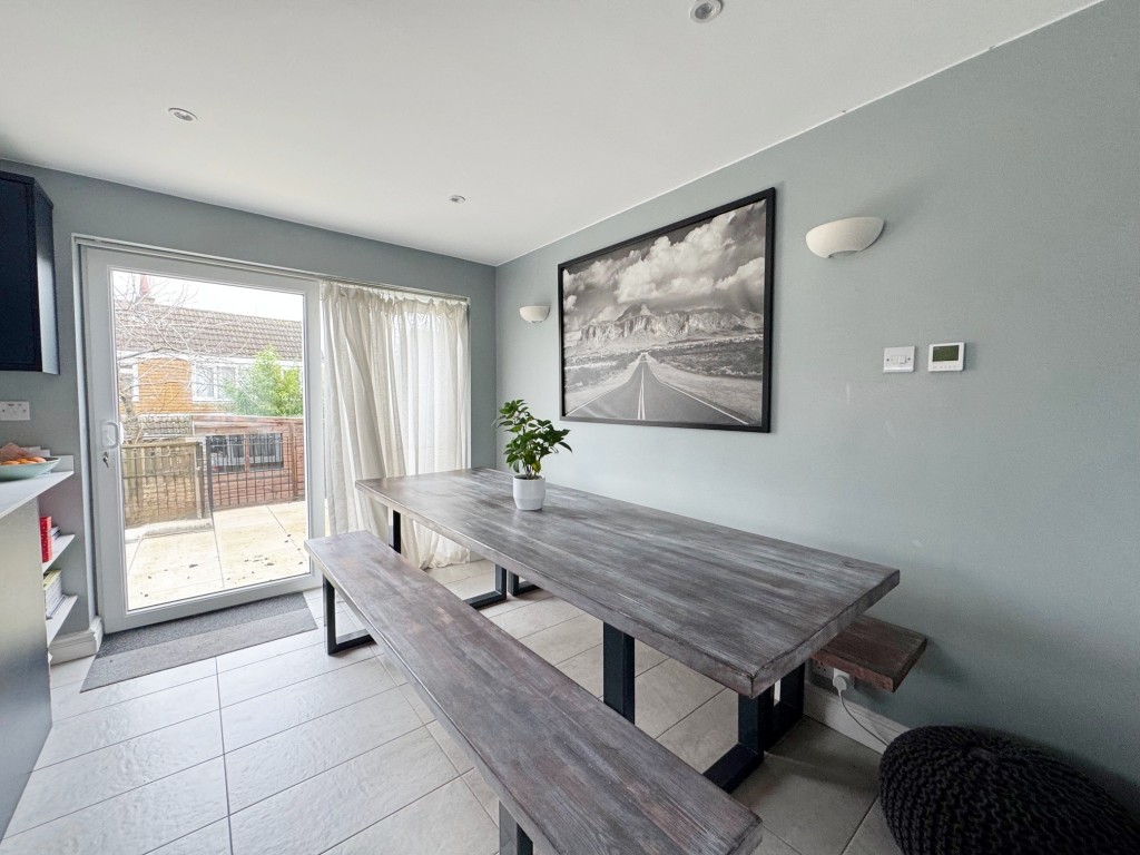 Park Close, Kenilworth