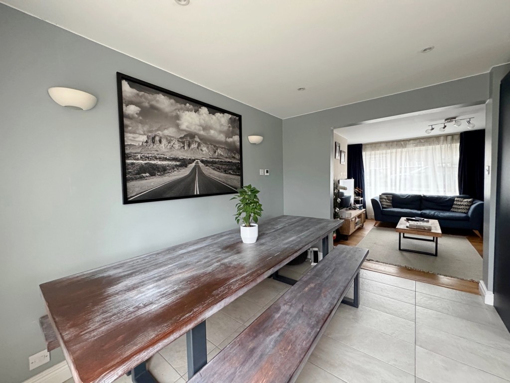 Park Close, Kenilworth