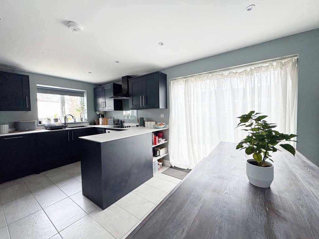 Park Close, Kenilworth