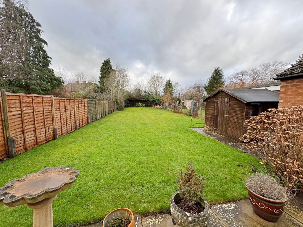 Warwick Road, Kenilworth