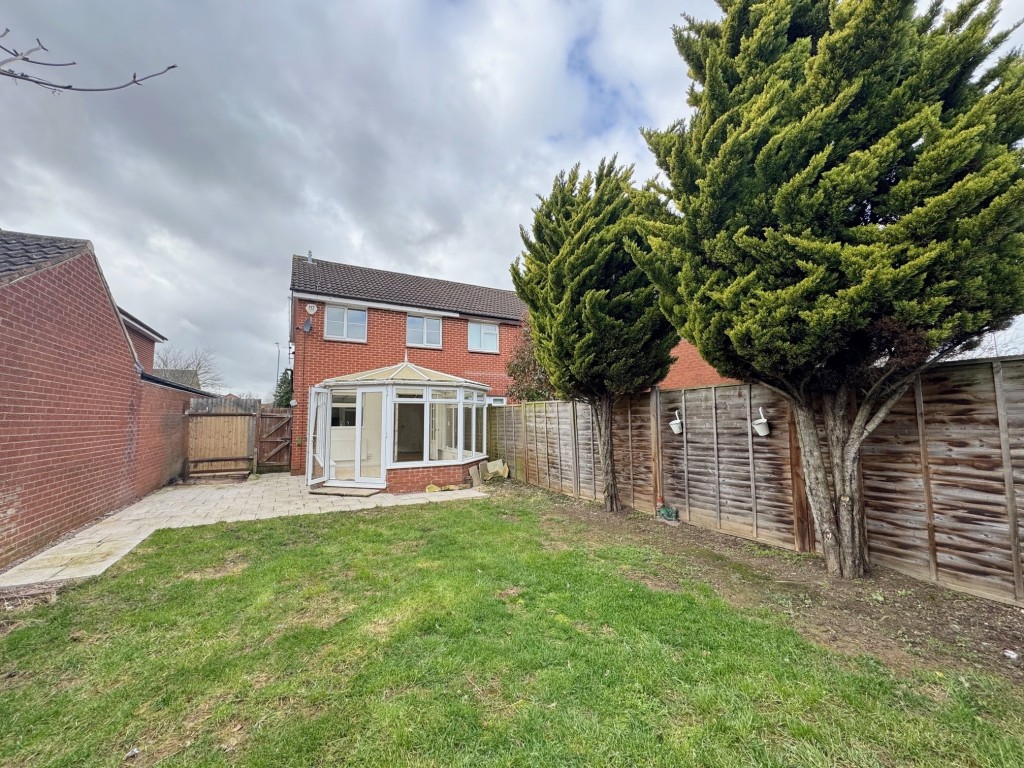 Dencer Drive, Kenilworth