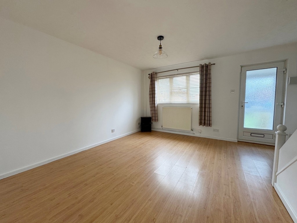 Dencer Drive, Kenilworth