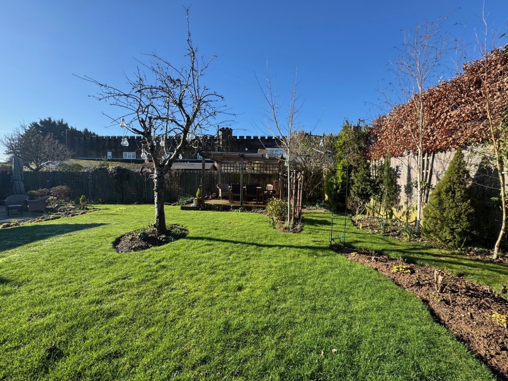 Thickthorn Orchards, Kenilworth