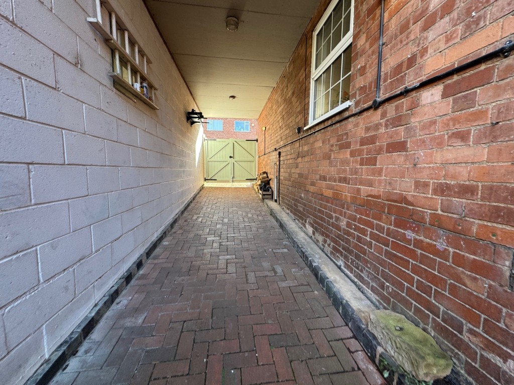 School Lane, Kenilworth