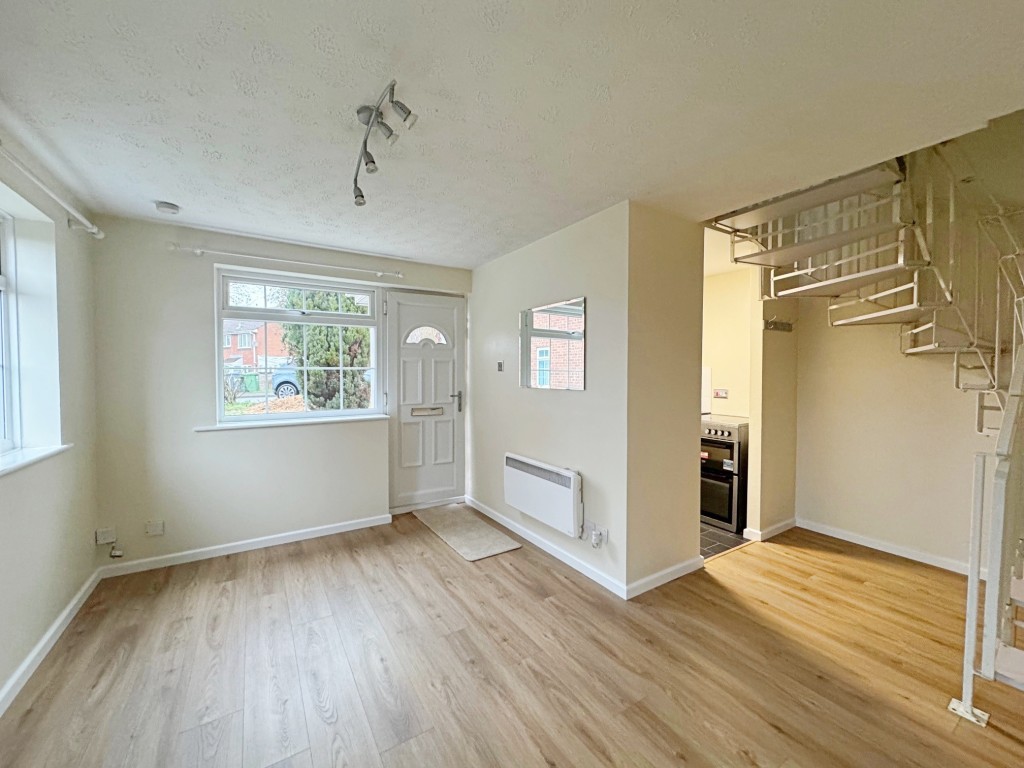 Ebourne Close, Kenilworth