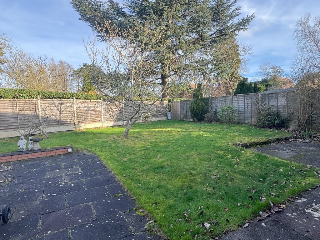 Elmbank Road, Kenilworth