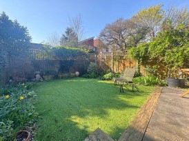 Ashdene Gardens, Kenilworth