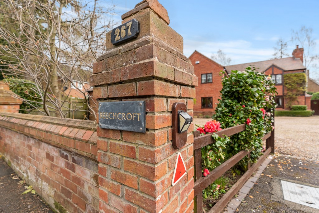 Warwick Road, Kenilworth