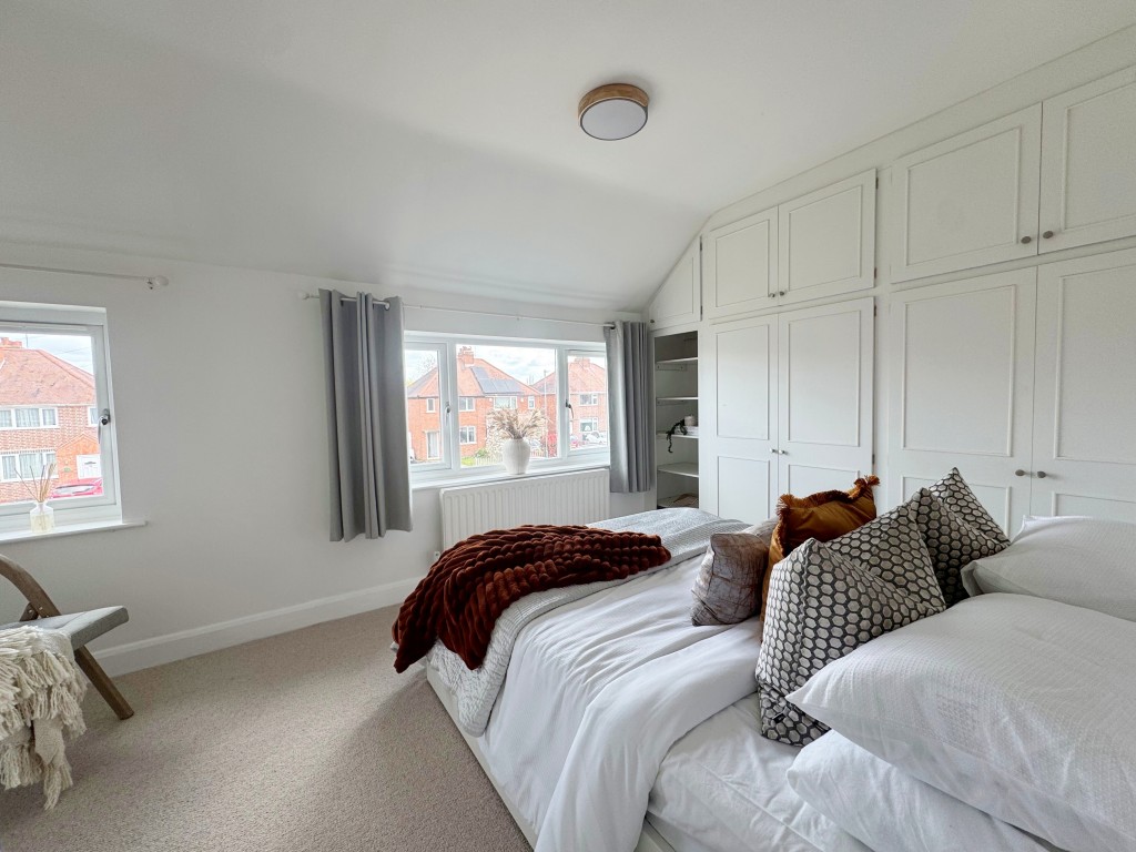 St. Nicholas Avenue, Kenilworth