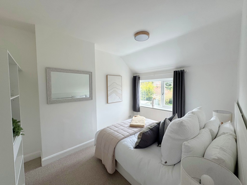 St. Nicholas Avenue, Kenilworth