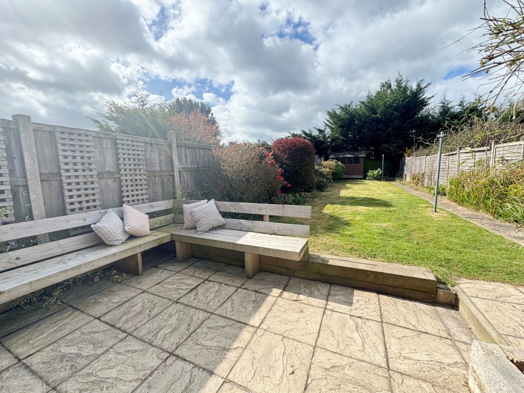 St. Nicholas Avenue, Kenilworth