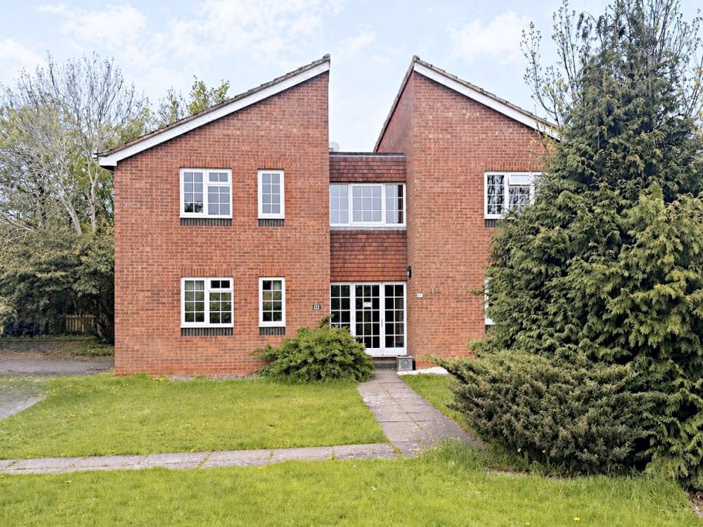 Ebourne Close, Kenilworth