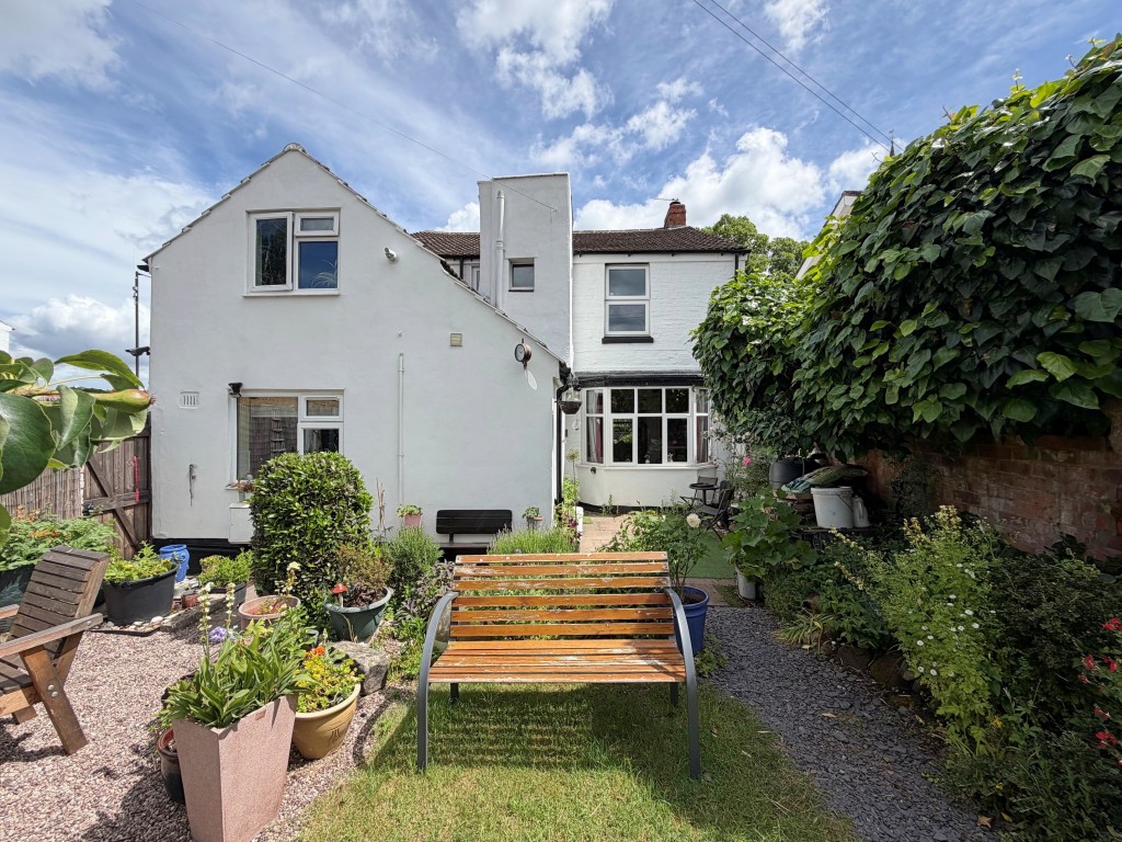 Warwick Road, Kenilworth