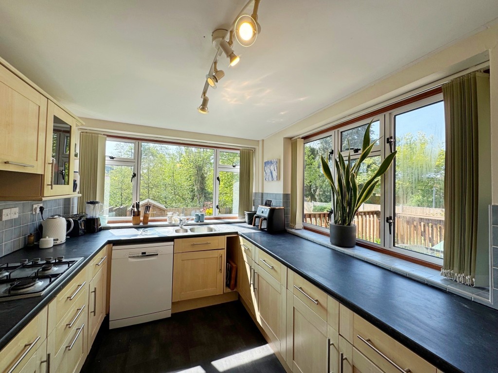 Manor Road, Kenilworth