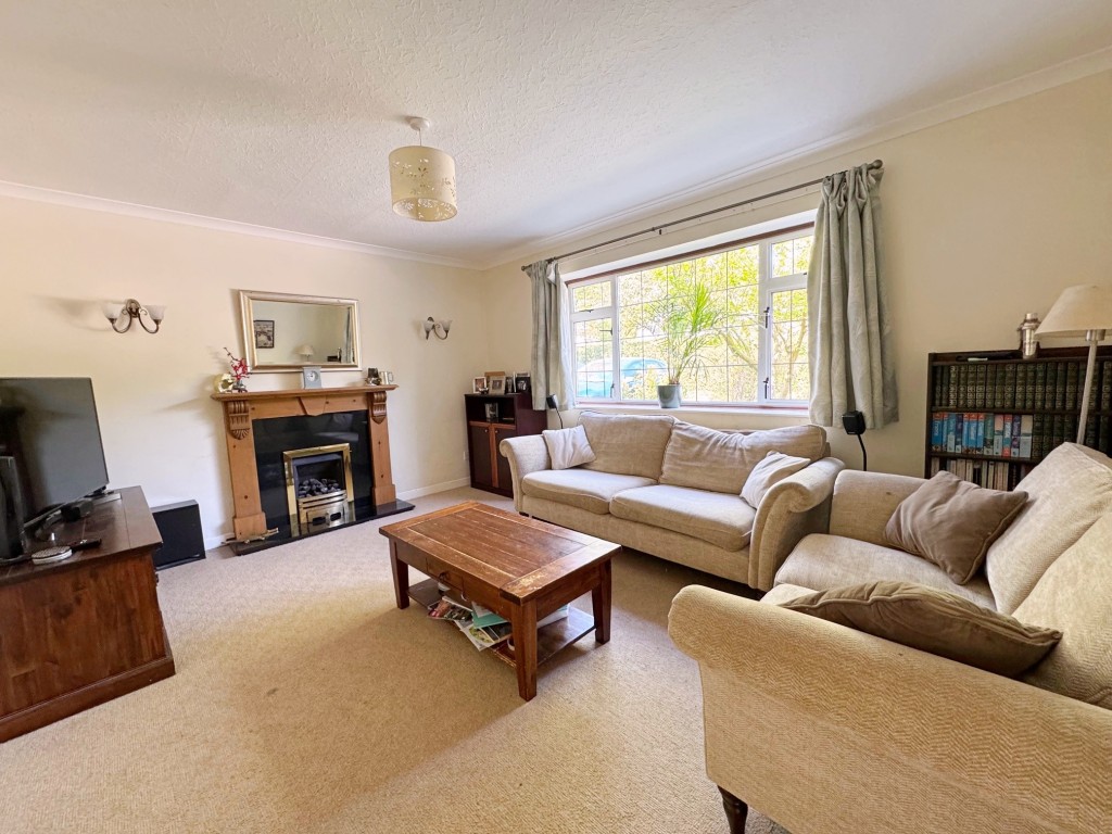 Manor Road, Kenilworth