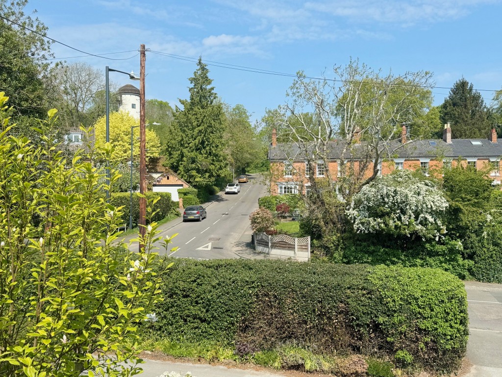 Manor Road, Kenilworth