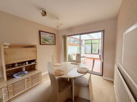 Priorsfield Road, Kenilworth