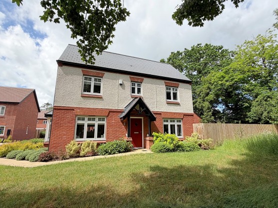 Hewitt Close, Kenilworth