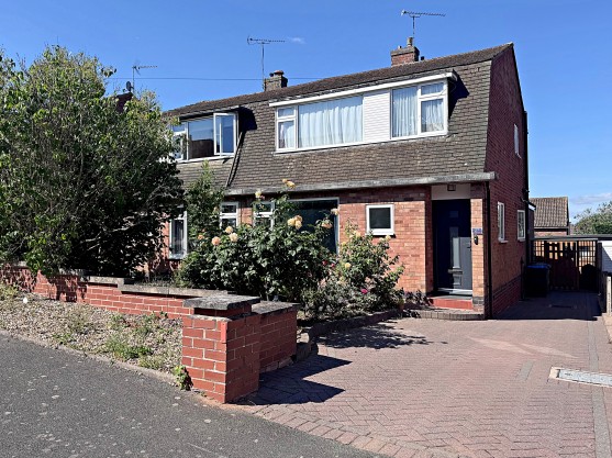 Lunn Avenue, Kenilworth