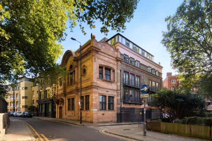 Three Colt Street, E14