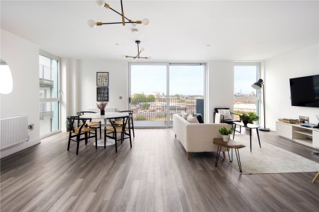 Outfall Building, E3