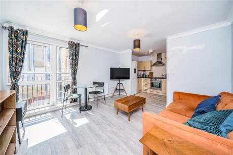 Mercer Court, E1
