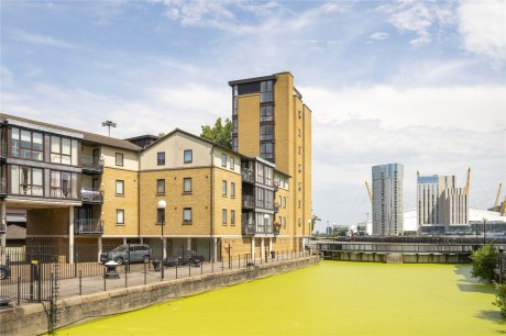 Arran House, E14