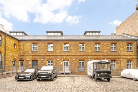 Paisley Court, E14