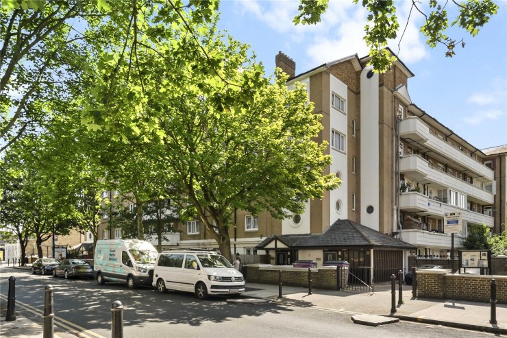 Rogers Estate, E2